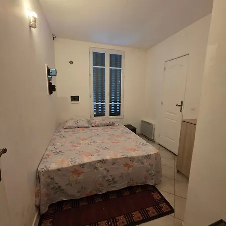 2e Pr0 1room *